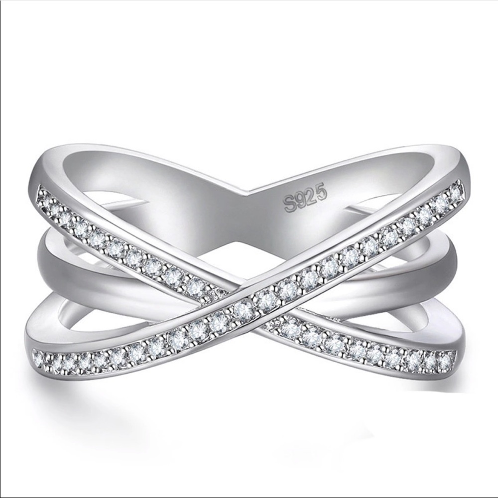 NEW beautiful sterling silver Crisscross ring